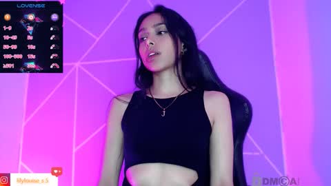 Snapshot of lilylouisee_ chatting on November 15, 2:02 pm Liliana louise online show from November 15, 2:02 pm