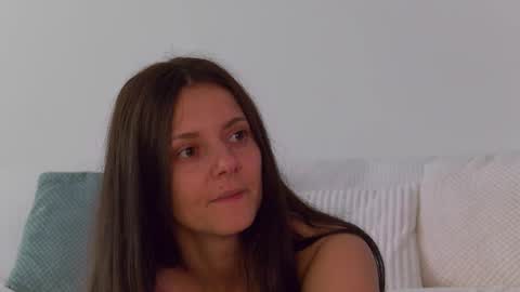 Snapshot of lilyroselyn chatting on September 13, 1:55 pm Lily online show from September 13, 1:55 pm