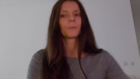 Snapshot of lilyroselyn chatting on October 1, 1:06 pm Lily online show from October 1, 1:06 pm