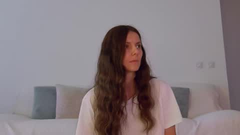 Snapshot of lilyroselyn chatting on October 13, 1:22 pm Lily online show from October 13, 1:22 pm