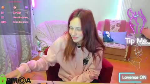 Hi Im Lily online show from June 2, 10:01 pm