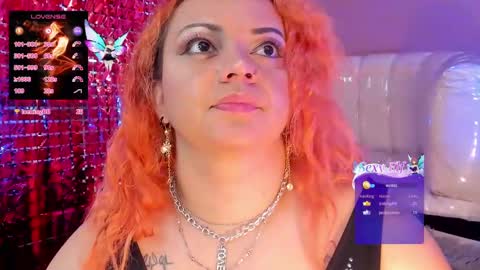 Snapshot of lilyybigass chatting on February 9, 4:29 pm Lilly online show from February 9, 4:29 pm