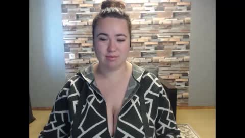 busty princess online show from October 26, 6:08 am