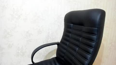 Snapshot of limebabykristi123 chatting on February 12, 3:16 pm online show from February 12, 3:16 pm