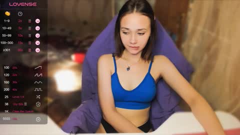 Scarlet online show from October 18, 5:03 pm