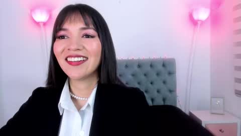 Snapshot of lina_bedoya chatting on January 20, 11:35 am Lina Bedoya online show from January 20, 11:35 am