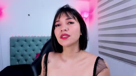 Snapshot of lina_bedoya chatting on January 21, 11:46 am Lina Bedoya online show from January 21, 11:46 am