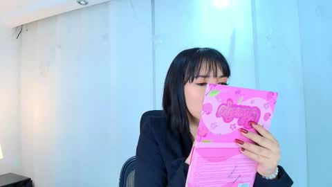 Snapshot of lina_bedoya chatting on September 9, 11:32 am Lina Bedoya online show from September 9, 11:32 am