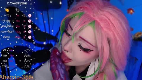 Hey im Lina Ur cosplay waifu  online show from December 8, 7:32 pm