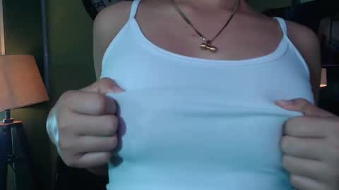 Snapshot of lina_kl chatting on November 30, 5:00 am lina_kl online show from November 30, 5:00 am