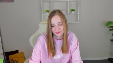 LINA online show from November 1, 6:04 am