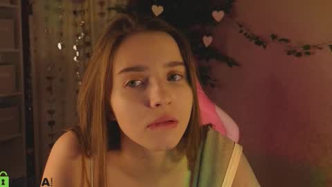 Snapshot of lina_reeds chatting on February 21, 1:06 am LINA online show from February 21, 1:06 am