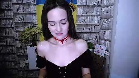 Lina online show from October 31, 6:58 am