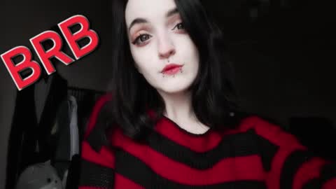 Lina 3  1715622743 online show from December 27, 9:50 am