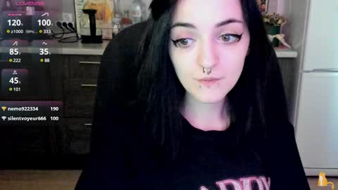 Lina 3  1715622743 online show from February 25, 10:47 am