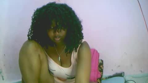 linah1123 online show from October 10, 10:47 am