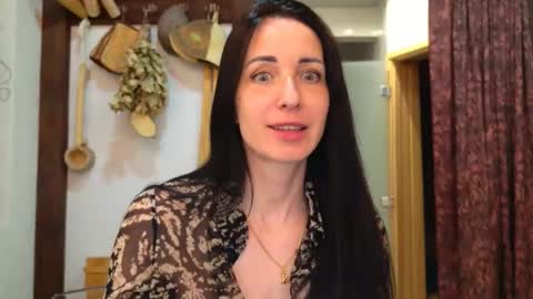 LinaLivee online show from May 22, 7:08 pm