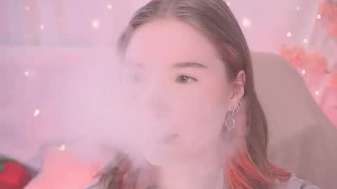 Snapshot of linalyy chatting on September 24, 4:27 am Lina online show from September 24, 4:27 am