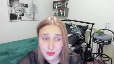 Lina online show from January 17, 9:28 pm