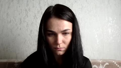 Snapshot of linda_aa chatting on February 15, 10:55 am Linda online show from February 15, 10:55 am