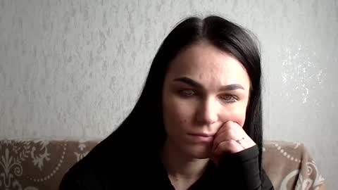 Snapshot of linda_aa chatting on February 15, 2:00 pm Linda online show from February 15, 2:00 pm