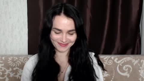 Snapshot of linda_aa chatting on March 3, 7:39 pm Linda online show from March 3, 7:39 pm