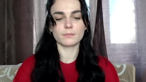 Snapshot of linda_aa chatting on March 6, 11:03 am Linda online show from March 6, 11:03 am