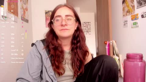 Giggles  online show from March 21, 3:48 pm