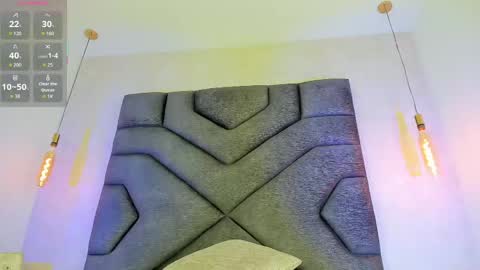 Linda Saenz online show from April 18, 11:25 am