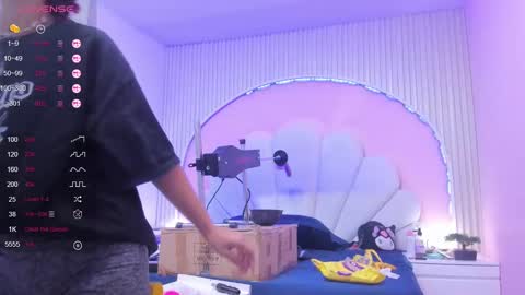 linda_sofi__ online show from March 10, 1:45 am