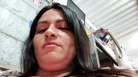 Snapshot of lindaa35 chatting on March 3, 6:15 am Linda online show from March 3, 6:15 am