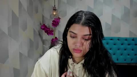 Snapshot of lindabreexlove chatting on October 28, 12:09 pm online show from October 28, 12:09 pm