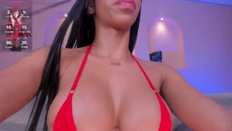 Snapshot of lindseycox chatting on December 5, 1:25 am Lin online show from December 5, 1:25 am