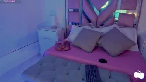 Snapshot of lindseymoss_ chatting on September 29, 12:16 am Lindsey Moss online show from September 29, 12:16 am