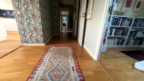 lingonkuk online show from September 22, 6:04 am