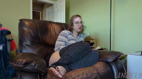 Snapshot of linzy19 chatting on January 12, 3:57 pm Linzy19 online show from January 12, 3:57 pm