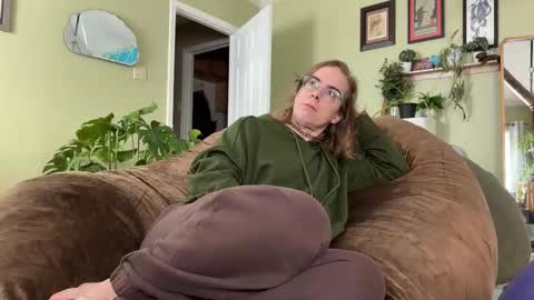 Linzy19 online show from February 1, 6:50 pm