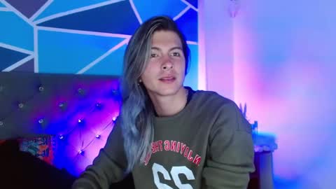 Lio online show from October 6, 8:12 am