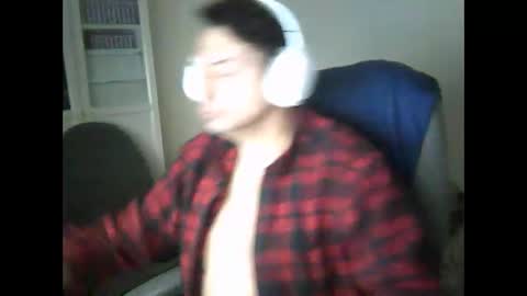 Snapshot of liongr69 chatting on December 16, 9:46 am liongr69 online show from December 16, 9:46 am