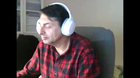 Snapshot of liongr69 chatting on February 20, 9:22 am liongr69 online show from February 20, 9:22 am