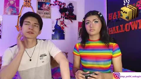  Lauren and FelipeIndependent models online show from November 2, 3:09 am