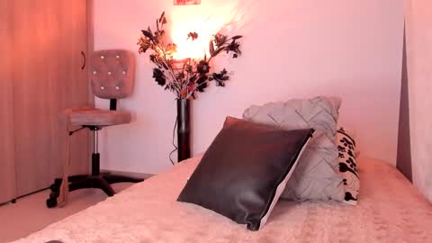 liry online show from November 13, 3:49 am