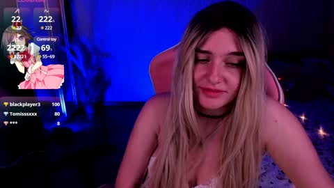 lisa_elfy online show from December 29, 1:34 am