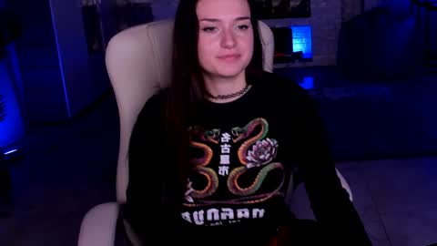 lisa_elfy online show from January 29, 4:08 pm