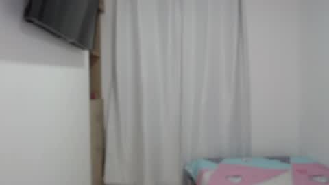 Lisa Santos online show from April 2, 3:15 am