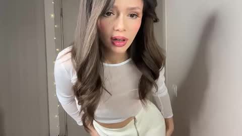 lisa_graham online show from November 9, 4:33 am