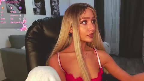 Lisa online show from November 20, 1:55 pm