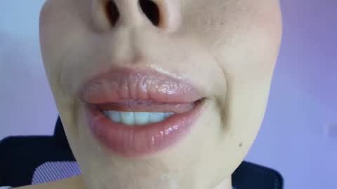 Lisbet online show from December 21, 2:57 pm