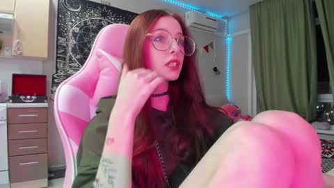 Snapshot of lisiasweet chatting on January 8, 5:37 pm Lika online show from January 8, 5:37 pm