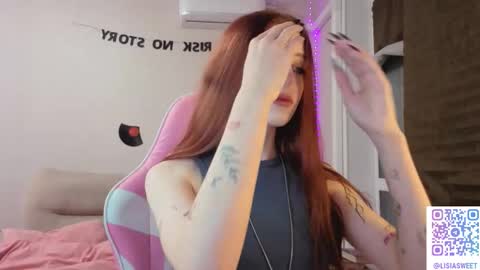 Snapshot of lisiasweet chatting on October 23, 2:05 pm Lika online show from October 23, 2:05 pm